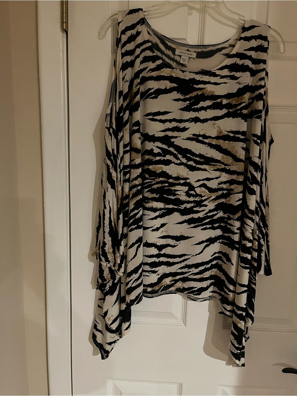 Boston Proper  Black & White Zebra Print Cold-Shoulder Top